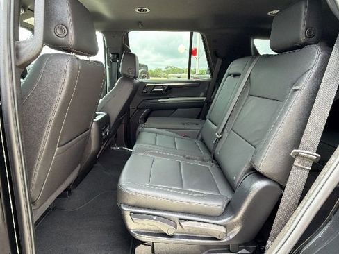 Used 2025 Chevrolet Tahoe LT AWD/4WD image 27
