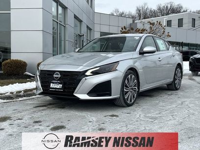 New 2025 Nissan Altima 2.5 SL