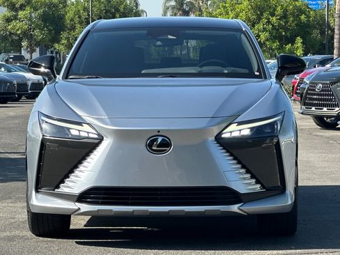 Certified 2023 Lexus RZ 450e Premium w/ Technology Package AWD/4WD image 5