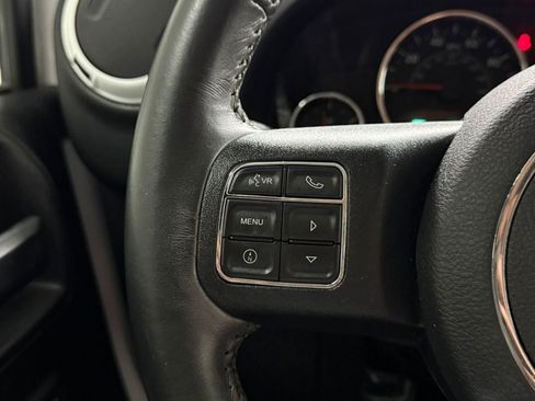 Used 2018 Jeep Wrangler Unlimited Sport S image 15