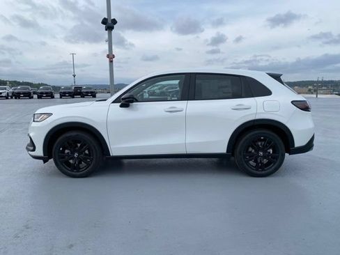 New 2027 Honda HR-V Sport image 8