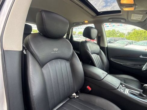 Used 2011 INFINITI EX35 Journey w/ Premium Pkg AWD/4WD image 18