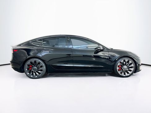 Used 2022 Tesla Model 3 Performance image 10