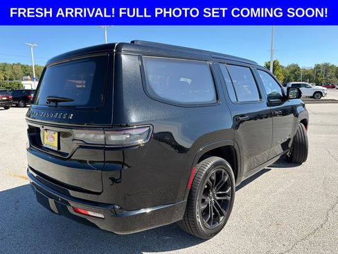 Used 2024 Jeep Grand Wagoneer Series II Obsidian w/ Quick Order Packagew 28T AWD/4WD image 3