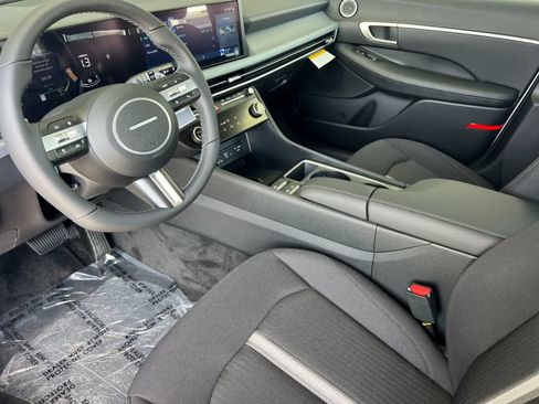 New 2026 Hyundai Sonata SEL FWD image 11