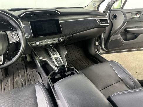 Used 2018 Honda Clarity Touring image 19