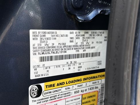 Used 2020 Lincoln Navigator L Reserve w/ Luxury Package image 36