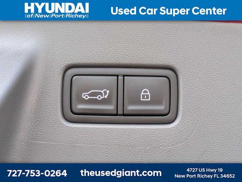 Used 2025 Hyundai Santa Fe Calligraphy FWD image 13
