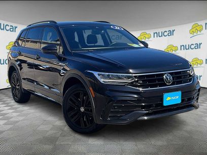 Used 2022 Volkswagen Tiguan SE R-Line