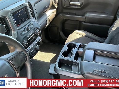 Used 2023 Chevrolet Silverado 1500 Custom image 18