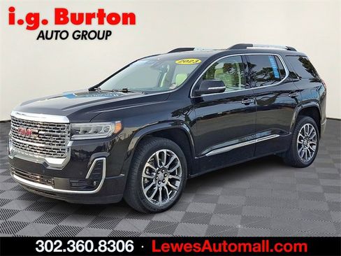 Used 2023 GMC Acadia Denali w/ Denali Ultimate Package image 3