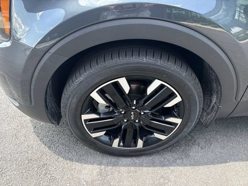 Used 2024 Kia Telluride SX Prestige AWD/4WD image 16