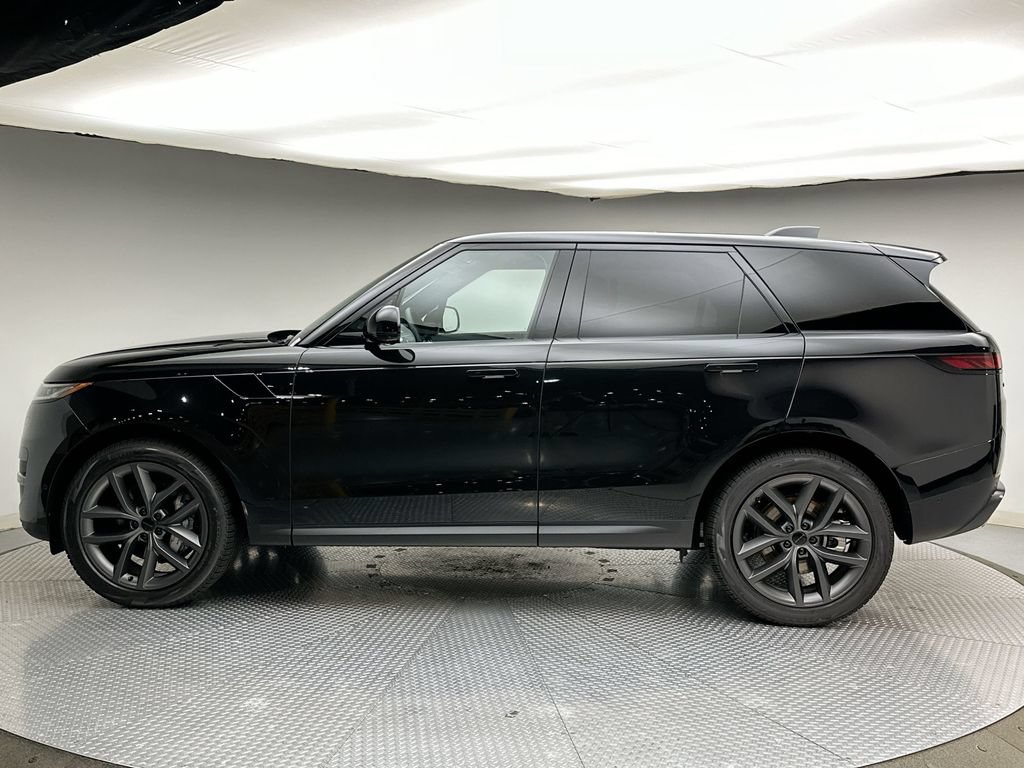 New 2027 Land Rover Range Rover Sport SE AWD/4WD image 2