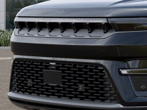 New 2026 Jeep Grand Wagoneer L Limited image 11