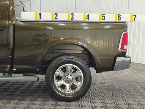 Used 2014 RAM 2500 Laramie w/ Convenience Group AWD/4WD image 29