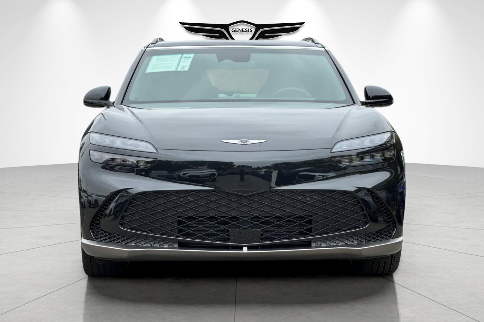 Used 2025 Genesis GV60 Advanced AWD/4WD image 10