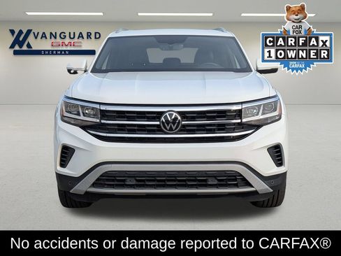 Used 2022 Volkswagen Atlas Cross Sport SE AWD/4WD image 2
