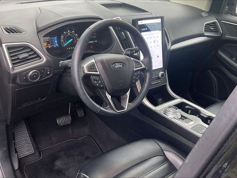 Used 2022 Ford Edge SEL w/ Convenience Package AWD/4WD image 8