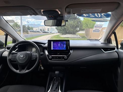 Used 2024 Toyota Corolla LE FWD image 28