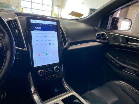 Used 2023 Ford Edge ST w/ Cargo Accessory Package image 13