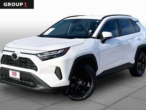 Used 2024 Toyota RAV4 XLE FWD image 1