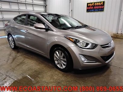 Used 2016 Hyundai Elantra SE w/ Option Group 02