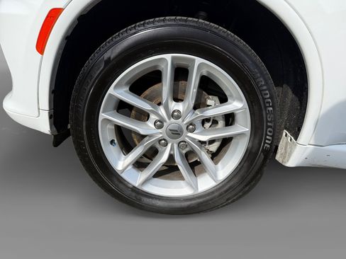 Used 2024 Dodge Durango GT image 9