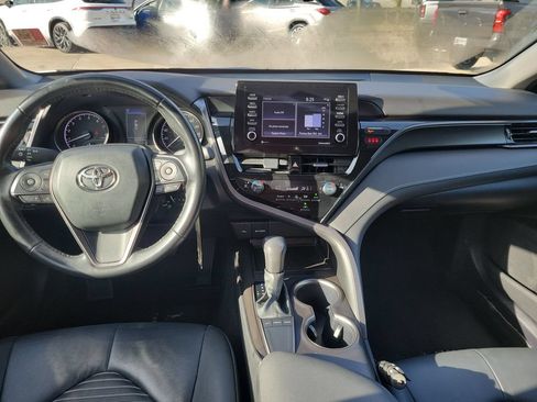 Used 2024 Toyota Camry SE FWD image 17