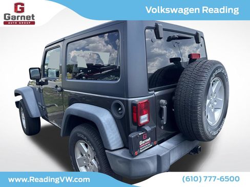Used 2017 Jeep Wrangler Sport w/ Quick Order Package 24S AWD/4WD image 4