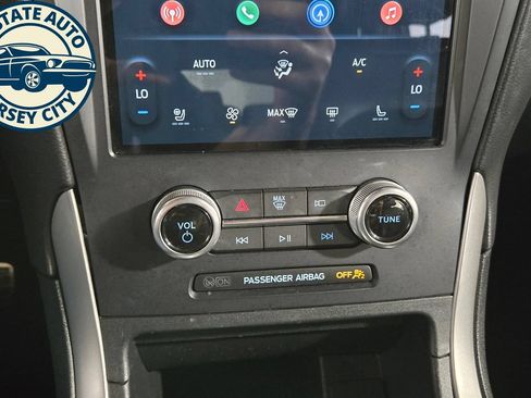 Used 2022 Ford Edge ST-Line AWD/4WD image 16