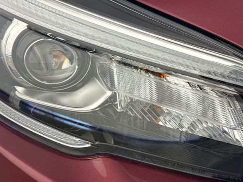 Used 2019 Subaru Forester Limited w/ Popular Package #3 AWD/4WD image 39