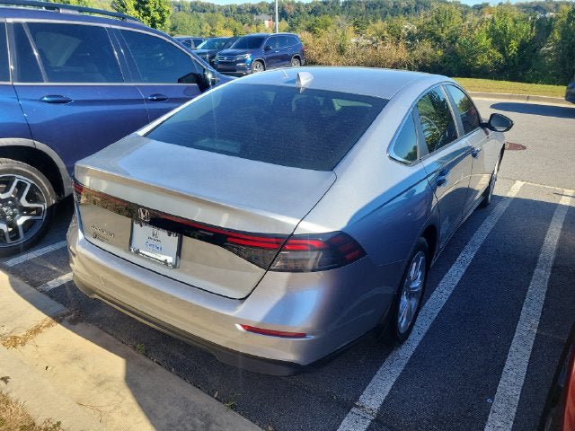 Certified 2024 Honda Accord LX image 7