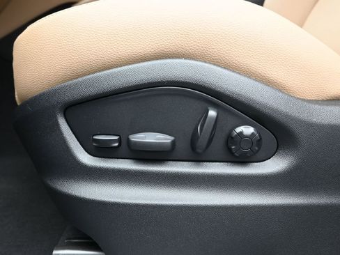 New 2026 Porsche Cayenne AWD/4WD image 15