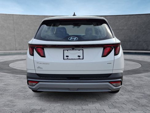 New 2026 Hyundai Tucson SE image 6