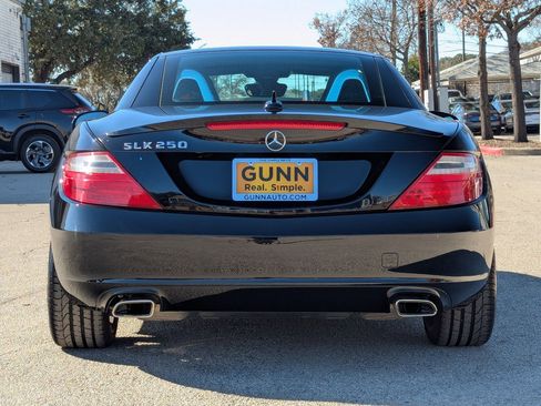 Used 2013 Mercedes-Benz SLK 250 image 5