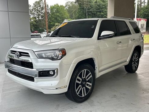 Used 2024 Toyota 4Runner Limited AWD/4WD image 7