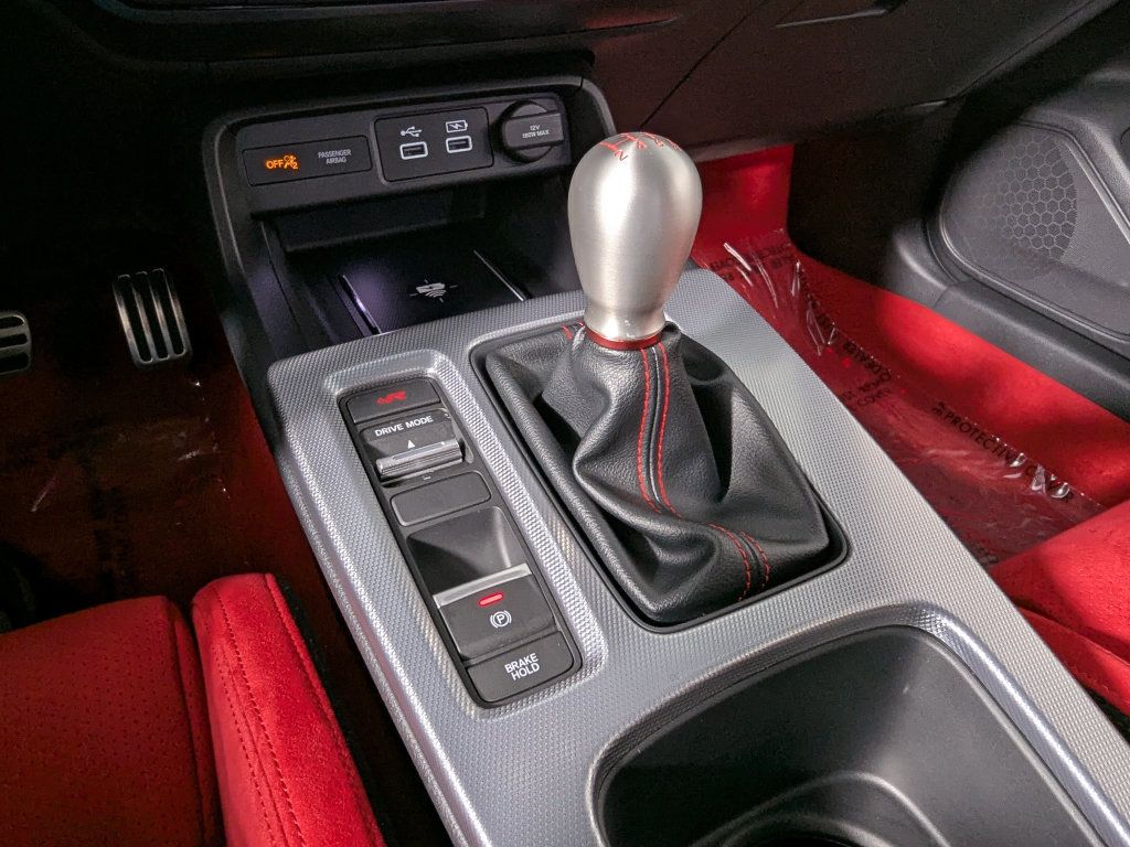 Used 2025 Honda Civic Type R image 35