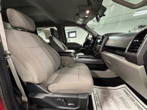 Used 2018 Ford F150 XLT w/ Equipment Group 302A Luxury AWD/4WD image 12