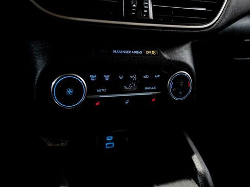 Used 2020 Ford Escape SEL image 26