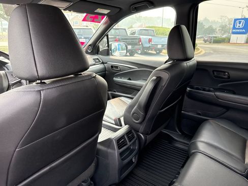 Certified 2023 Honda Passport EX-L image 22