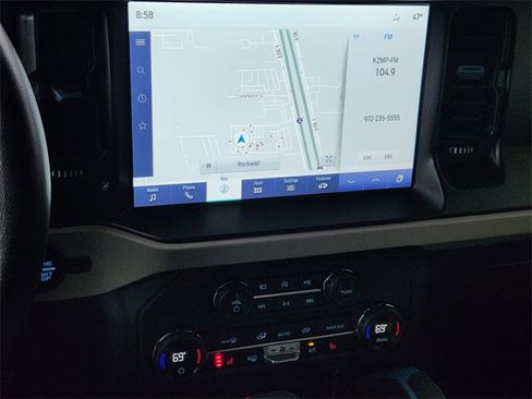 Used 2023 Ford Bronco Wildtrak image 16