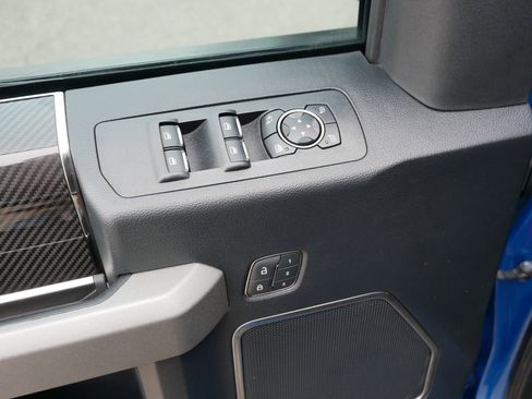 Used 2019 Ford F150 Raptor w/ Equipment Group 802A Luxury image 18