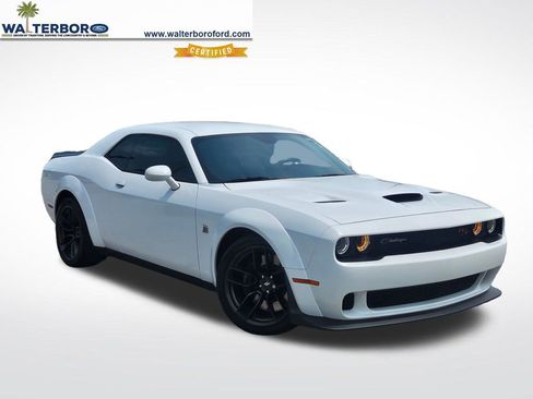 Used 2023 Dodge Challenger R/T Scat Pack RWD image 1