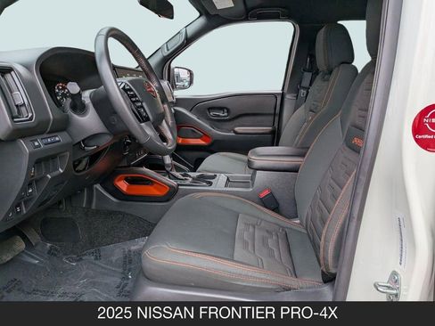 Certified 2025 Nissan Frontier PRO-4X AWD/4WD image 14