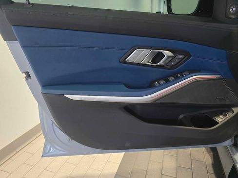 Used 2025 BMW M3 Competition AWD/4WD image 21