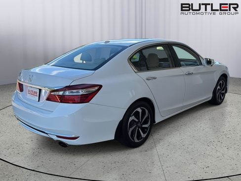 Used 2017 Honda Accord EX-L image 6