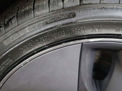 Used 2018 Tesla Model 3 Long Range image 23