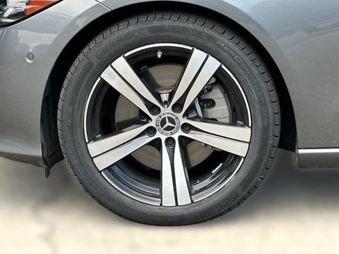 Used 2024 Mercedes-Benz C 300 Sedan image 13