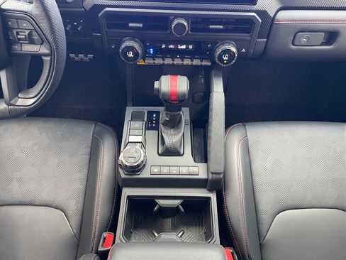 Used 2025 Toyota Tacoma TRD Pro w/ Tow Tech Package AWD/4WD image 19