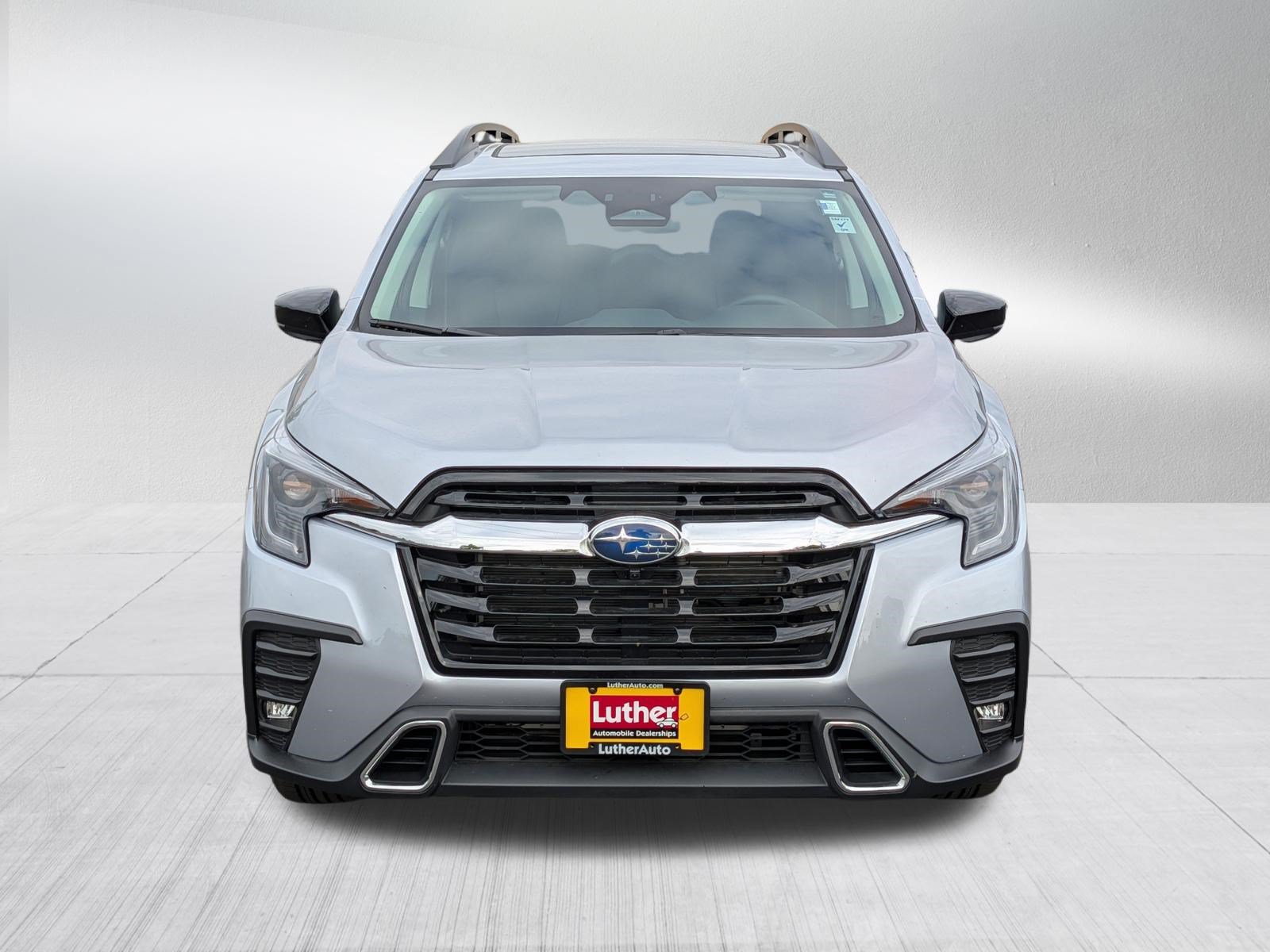 Certified 2025 Subaru Ascent Touring w/ Popular Package #2 AWD/4WD image 2